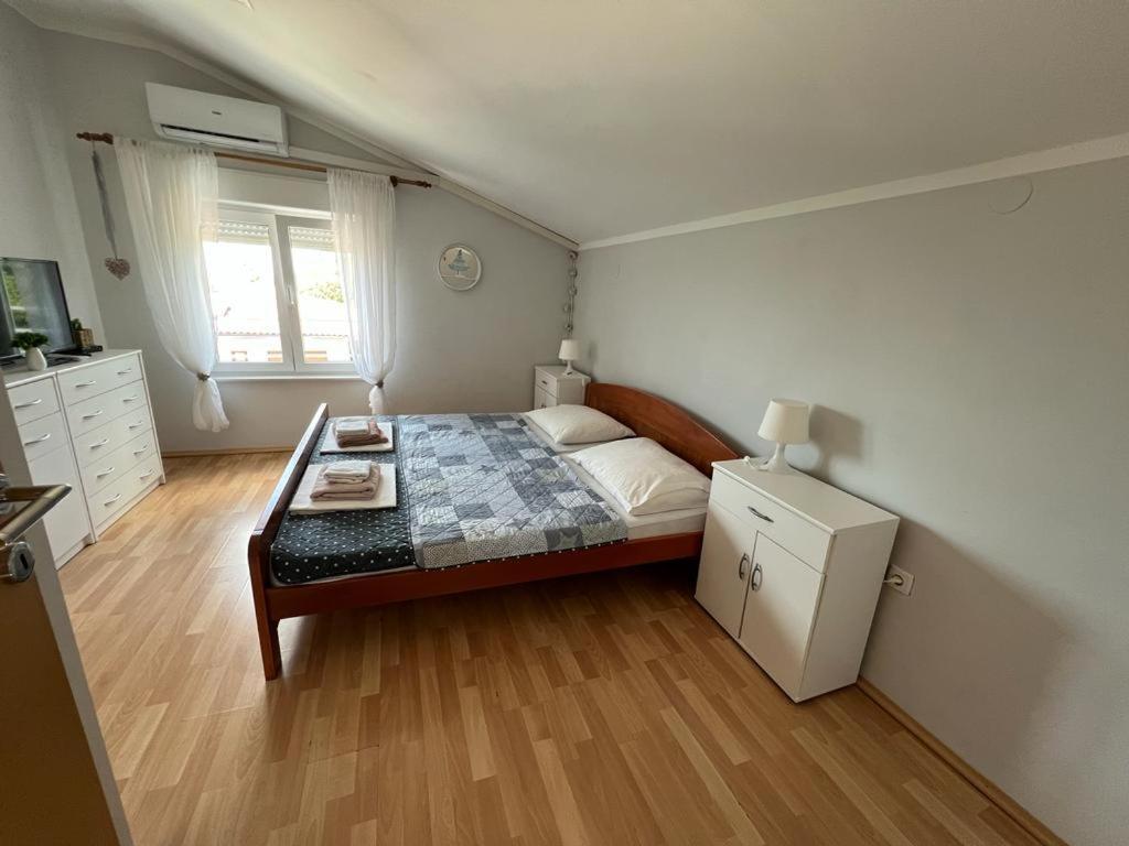 נובי ווינודולסקי Apartment Kolaric מראה חיצוני תמונה