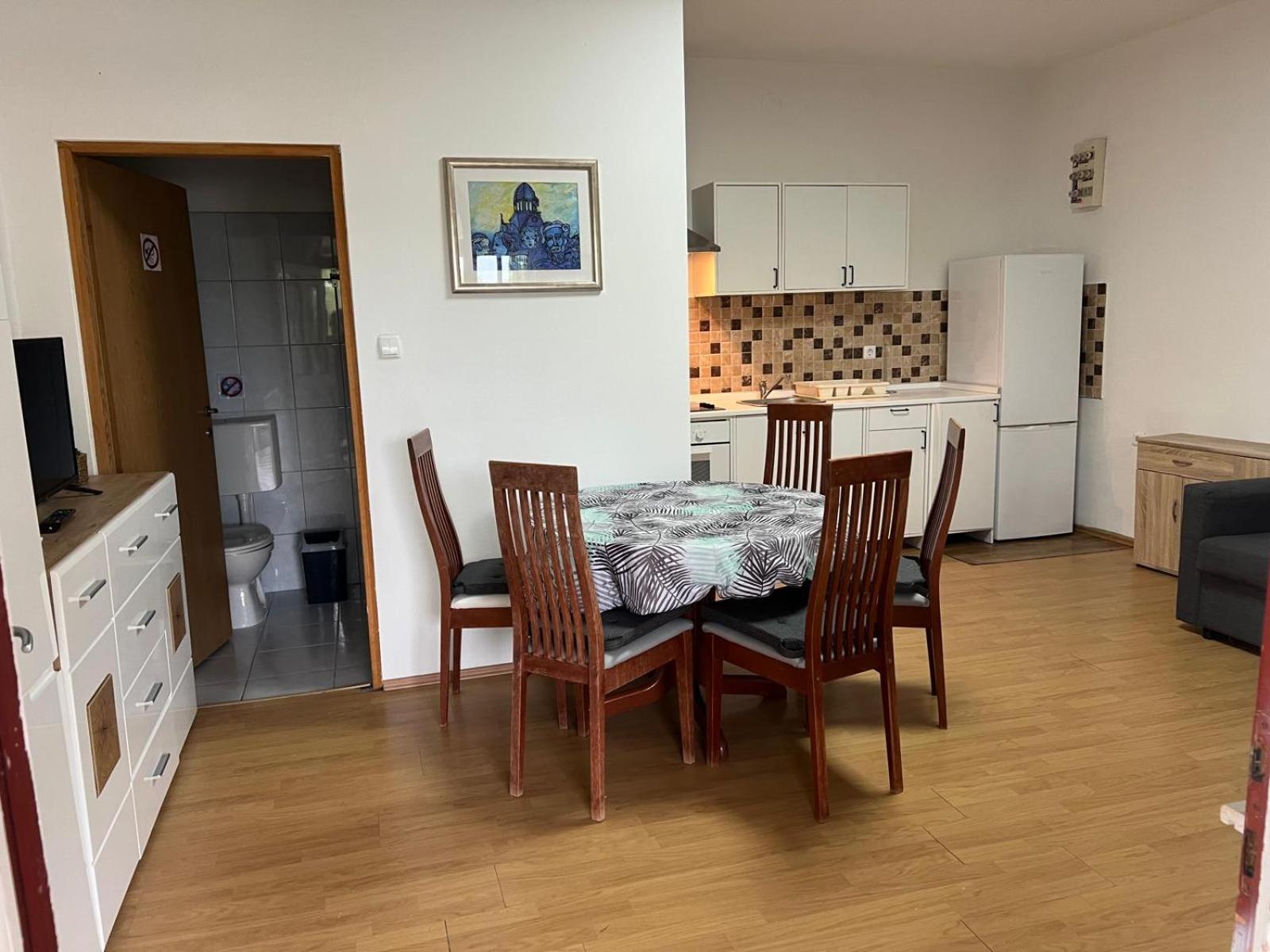 נובי ווינודולסקי Apartment Kolaric מראה חיצוני תמונה